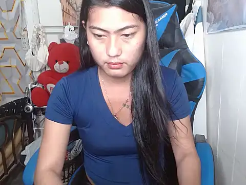 Steffiy online show from April 16, 11:32 am