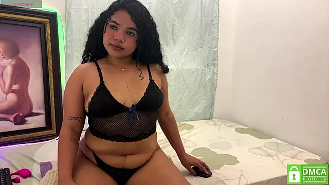 Tiffany Brewer online show from March 29, 1:48 am