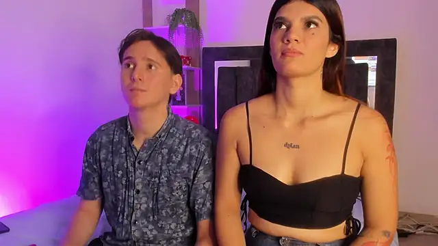 Mariana and Ronny online show from April 14, 10:10 pm