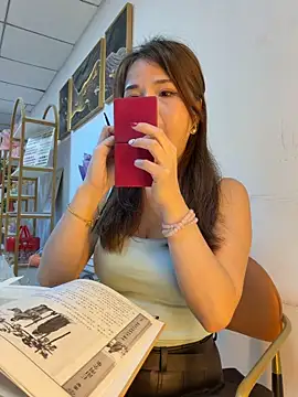 Xiaoxiao-y online show from March 17, 12:09 pm