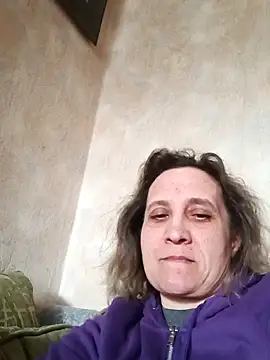 KatieLove133 online show from April 18, 8:28 am