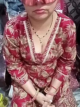 Gujju bhabhi69 online show from April 7, 8:00 pm