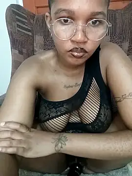 Hotsexyberry222 online show from April 10, 7:31 pm