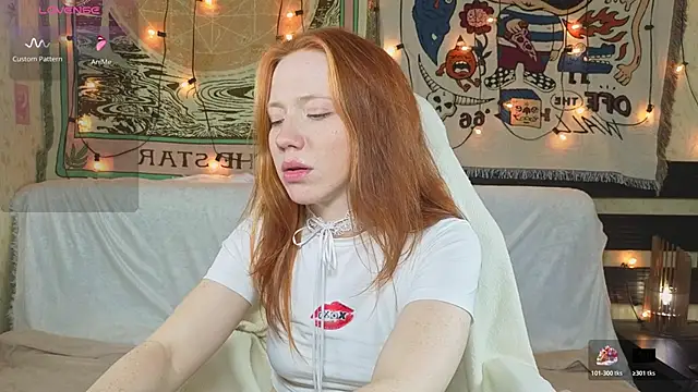 Sparky fox online show from April 7, 4:47 am