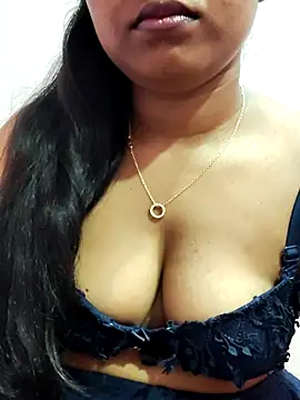 hotmiki online show from April 12, 3:59 pm