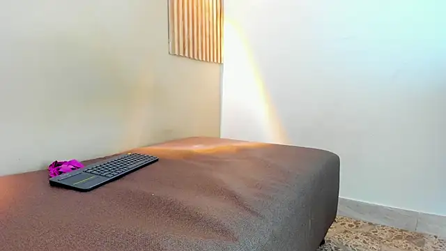 SALOMEE STONE online show from March 20, 2:33 pm