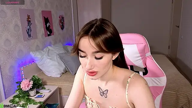 Lady Sunrise12 online show from April 2, 12:52 am