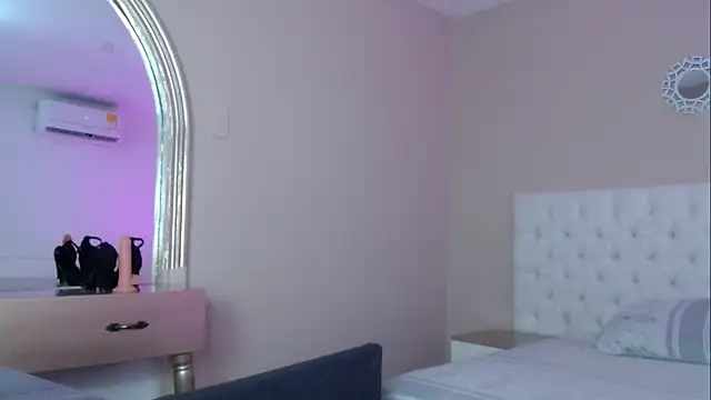 marizza 14 online show from April 12, 12:52 pm