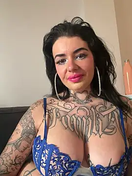 jenypr1ncess online show from April 4, 12:26 pm