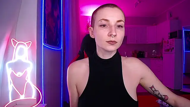 Hope Foxter online show from March 26, 10:00 pm