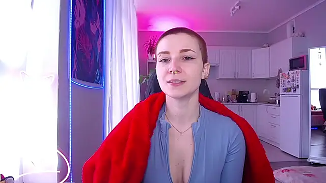 Hope Foxter online show from April 10, 6:30 am