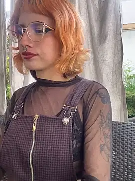 Alice Hecatee online show from March 19, 2:43 pm