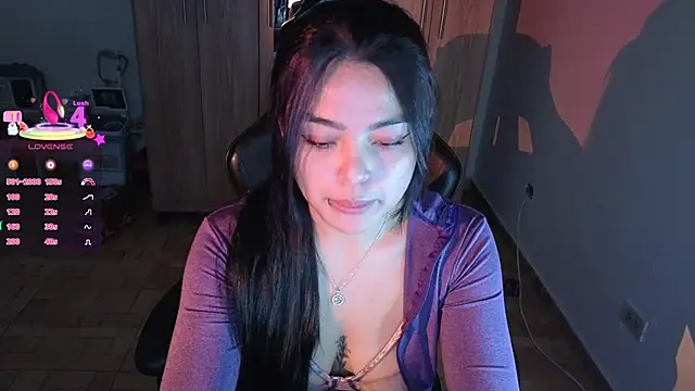 baby lee online show from April 14, 2:50 pm