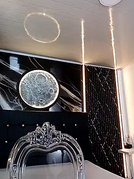 Karolynrousse  online show from April 12, 2:09 pm