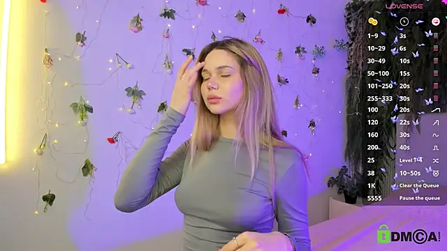 Elvi7z online show from March 21, 10:59 pm