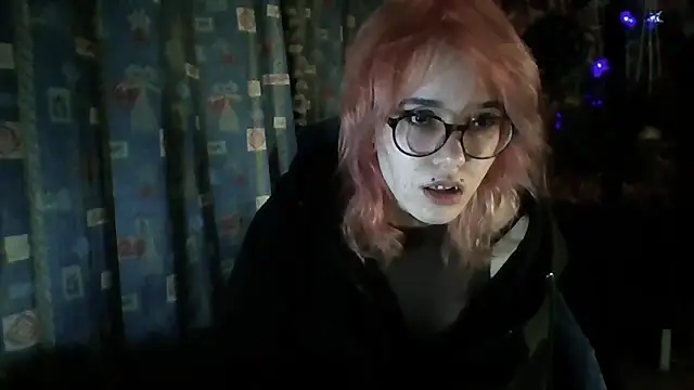 whiny emo boi online show from April 4, 9:46 pm