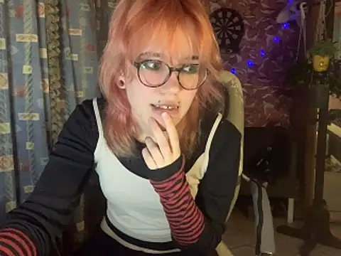 whiny emo boi online show from April 9, 7:41 pm