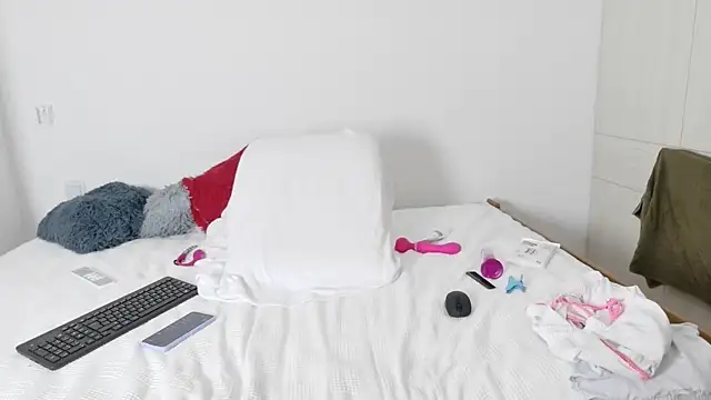 Kataleyax5362999 online show from April 11, 8:18 am