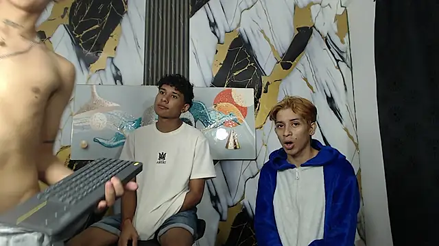 AVENGER GUYS1 online show from March 26, 1:35 pm
