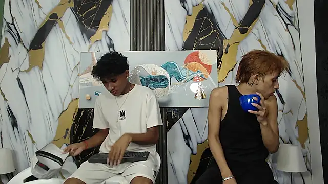 AVENGER GUYS1 online show from March 24, 1:16 pm
