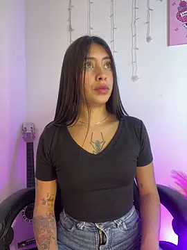 Macarena26 online show from April 10, 4:51 am