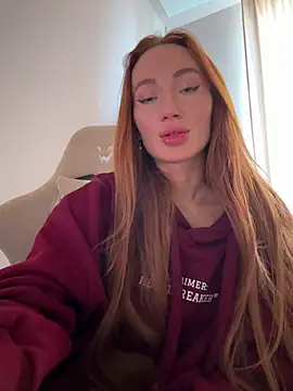 SerenaWest  online show from April 9, 7:14 am