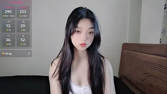 oblakitty  online show from April 4, 1:04 am