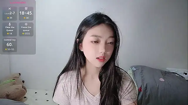 oblakitty  online show from March 22, 8:31 am