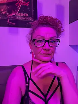 Milf-Gabi online show from April 10, 7:09 pm