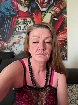 Milf-Gabi online show from April 14, 7:30 am