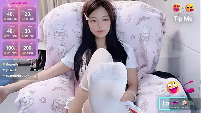 Puting q online show from April 14, 8:25 am