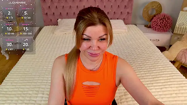 Eloises online show from April 14, 6:35 am