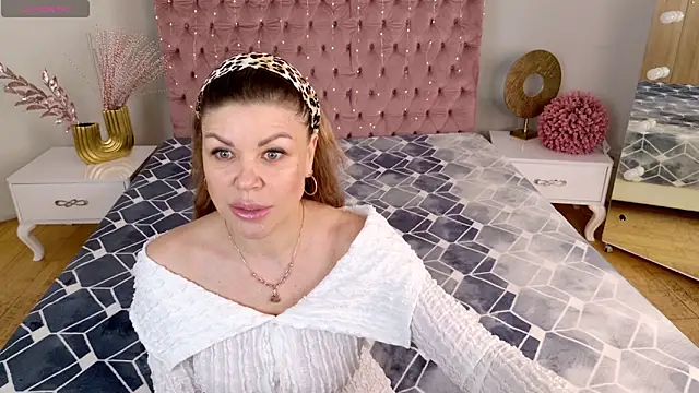 Eloises online show from March 29, 6:34 am