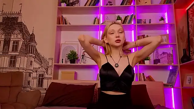 SindyRivers online show from March 23, 5:08 pm