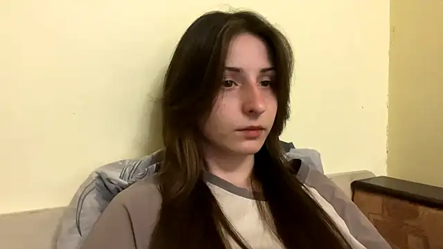 sakuraabloom7 online show from April 6, 5:14 pm