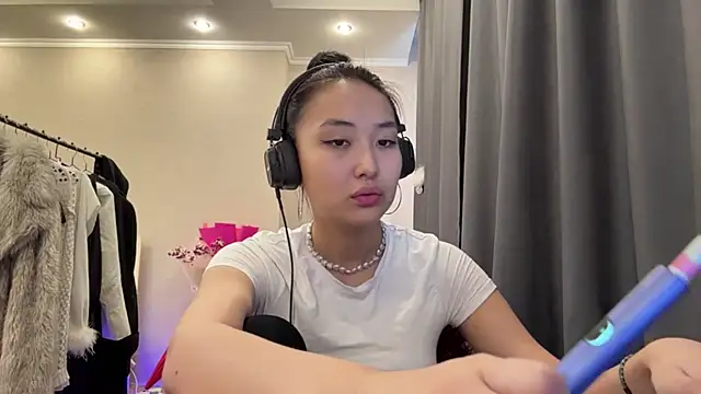 SinaGervasi online show from March 18, 10:42 am