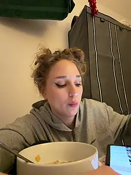 bimboiiii online show from March 23, 8:26 pm