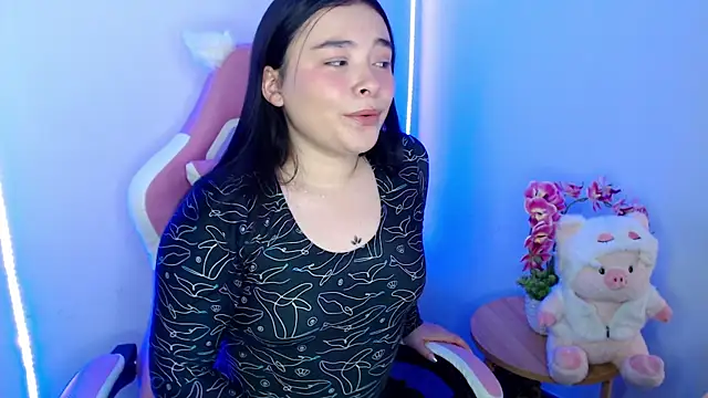 Nahia Brm online show from March 29, 4:28 pm