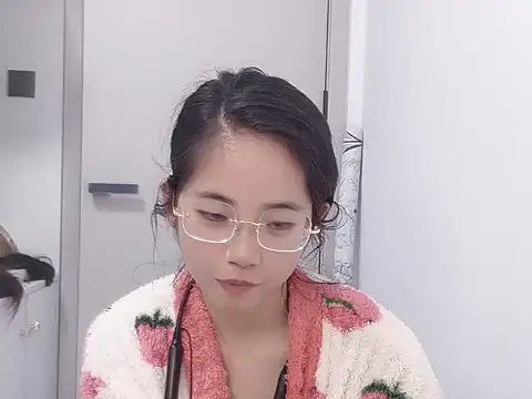 MIAOMIAO-666 online show from April 3, 1:20 pm