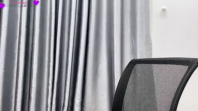 Ryo-Jisoo online show from April 12, 10:18 am