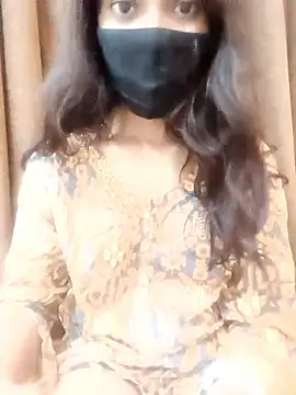 Candyy crushh online show from April 14, 6:52 pm