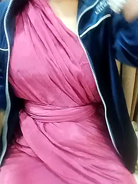 Candyy crushh online show from April 13, 6:41 pm