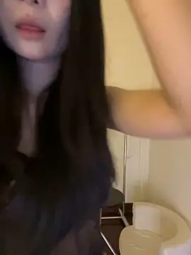 Xiaozuzongo1 online show from April 7, 12:40 pm