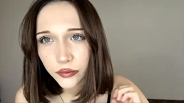 kiravings online show from April 13, 12:50 pm