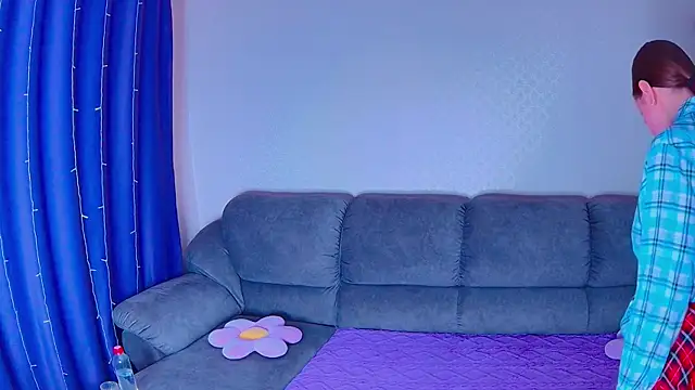 CarrollNancy online show from April 13, 1:23 pm