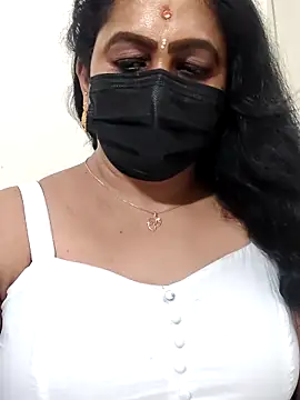 aishu mallu tamil online show from April 2, 10:18 pm