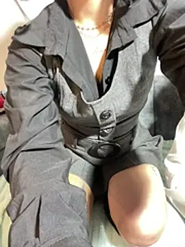 chloe evans0 online show from April 12, 3:42 am