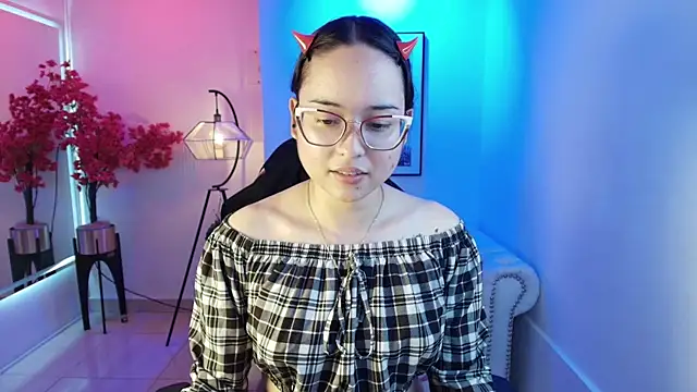 Shady bug online show from March 30, 7:46 pm