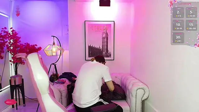 Shady bug online show from March 21, 7:41 pm