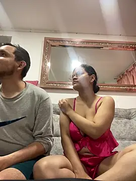 leoylia online show from April 2, 7:17 am